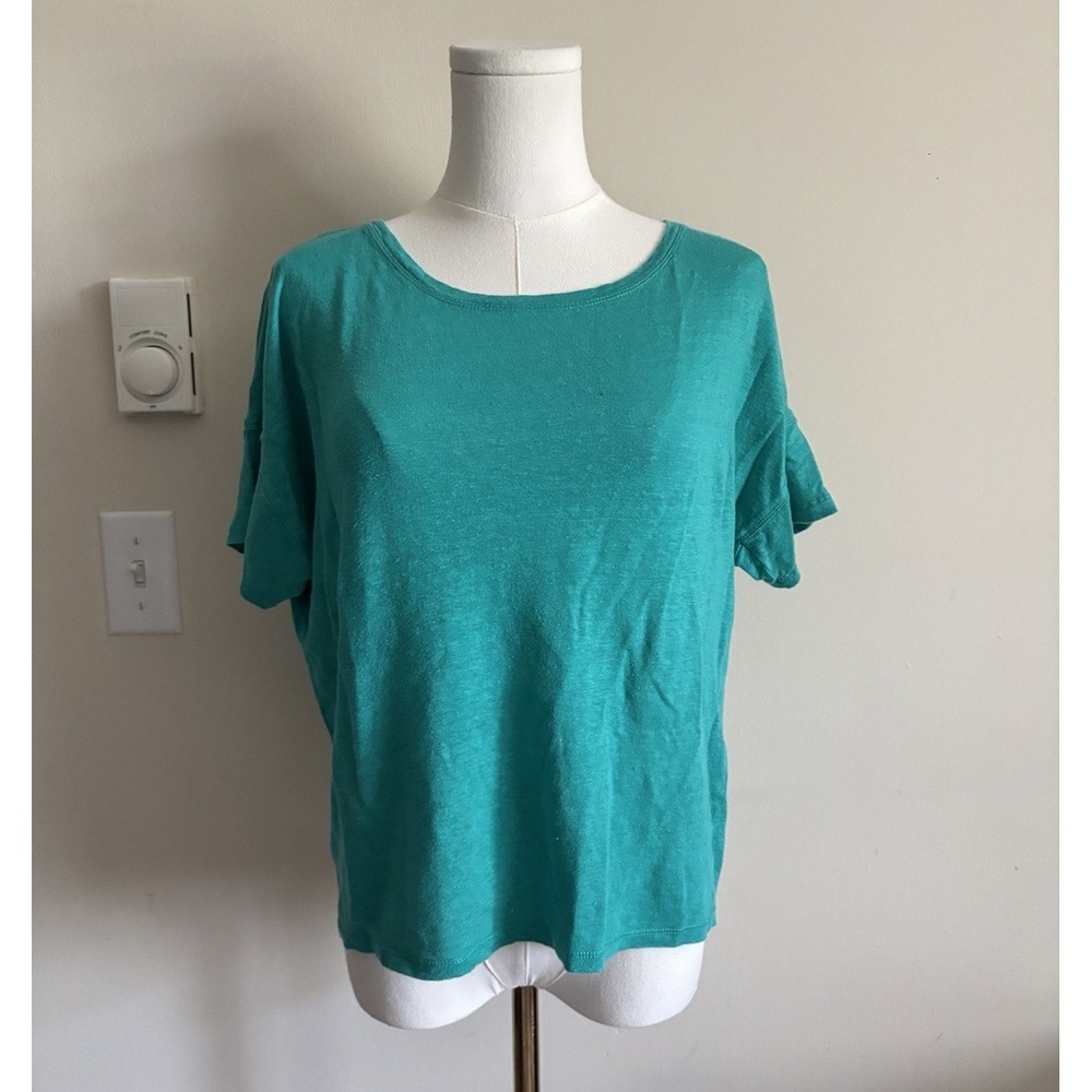 Chicos Size 1 Medium 100% Linen Top Spring Green Beach Coastal Tropical Stretchy